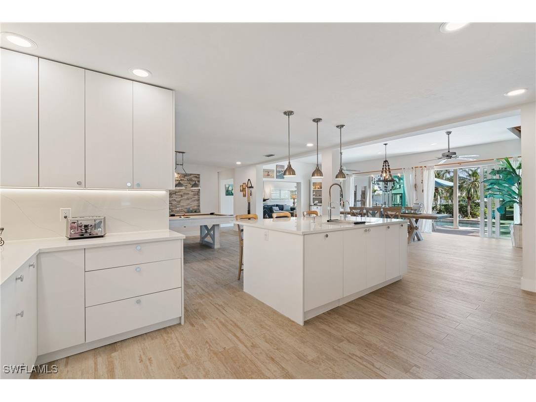 490 Randy Lane Fort Myers Beach FL 33931 225078800 image17