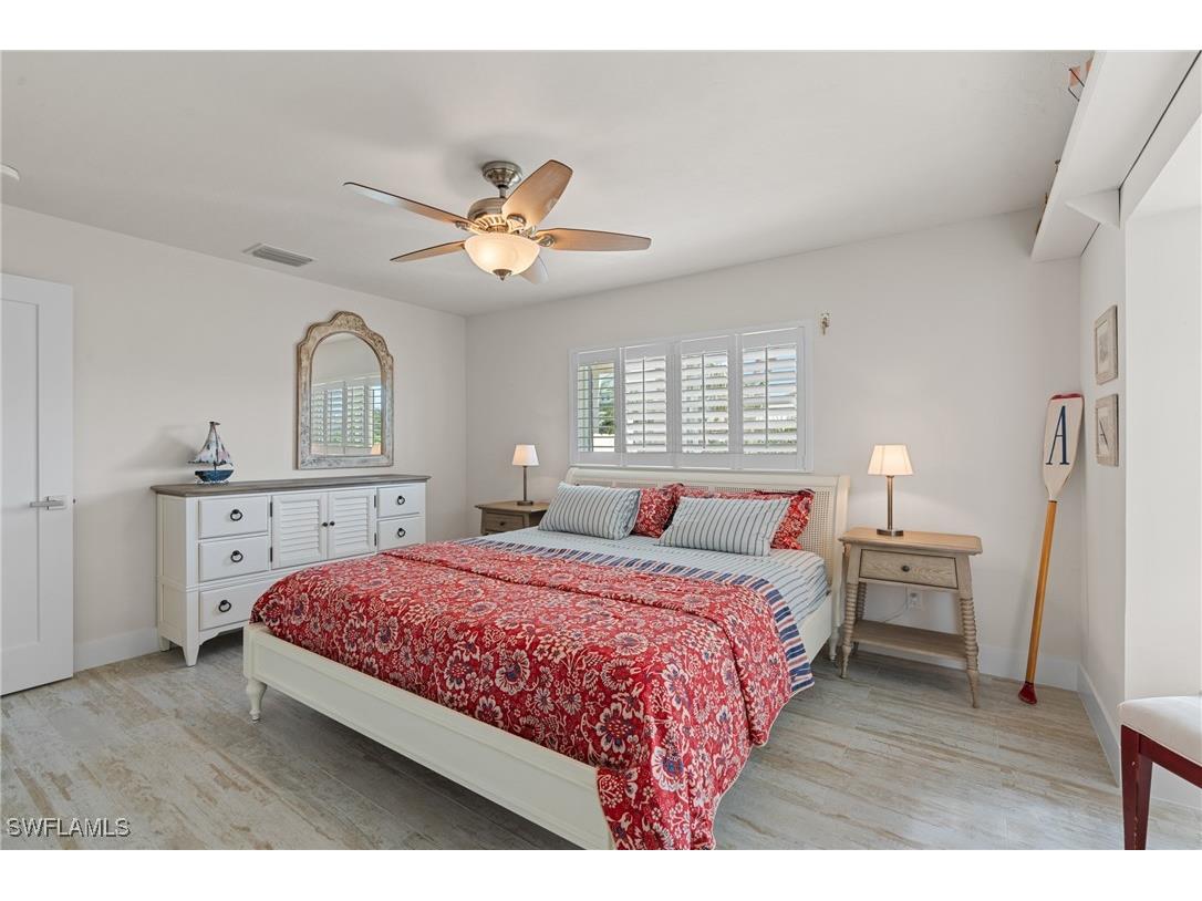 490 Randy Lane Fort Myers Beach FL 33931 225078800 image22