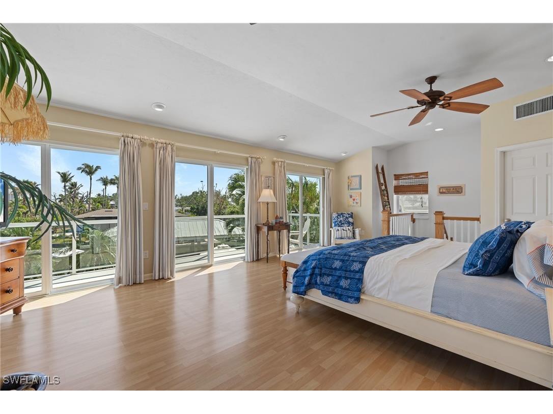 490 Randy Lane Fort Myers Beach FL 33931 225078800 image29