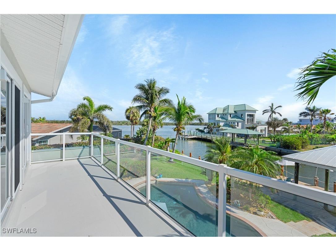 490 Randy Lane Fort Myers Beach FL 33931 225078800 image32