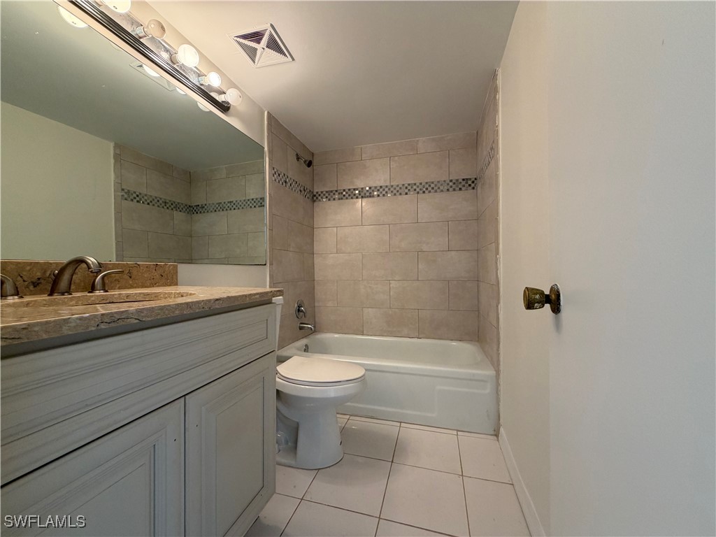 4900 Biscayne Drive #24 Naples FL 34112 225076350 image6