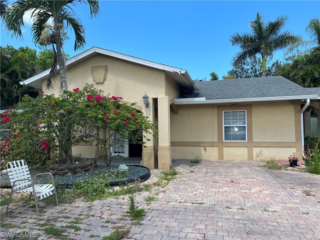 4900 Palmetto Court Naples FL 34112 223038334 image1