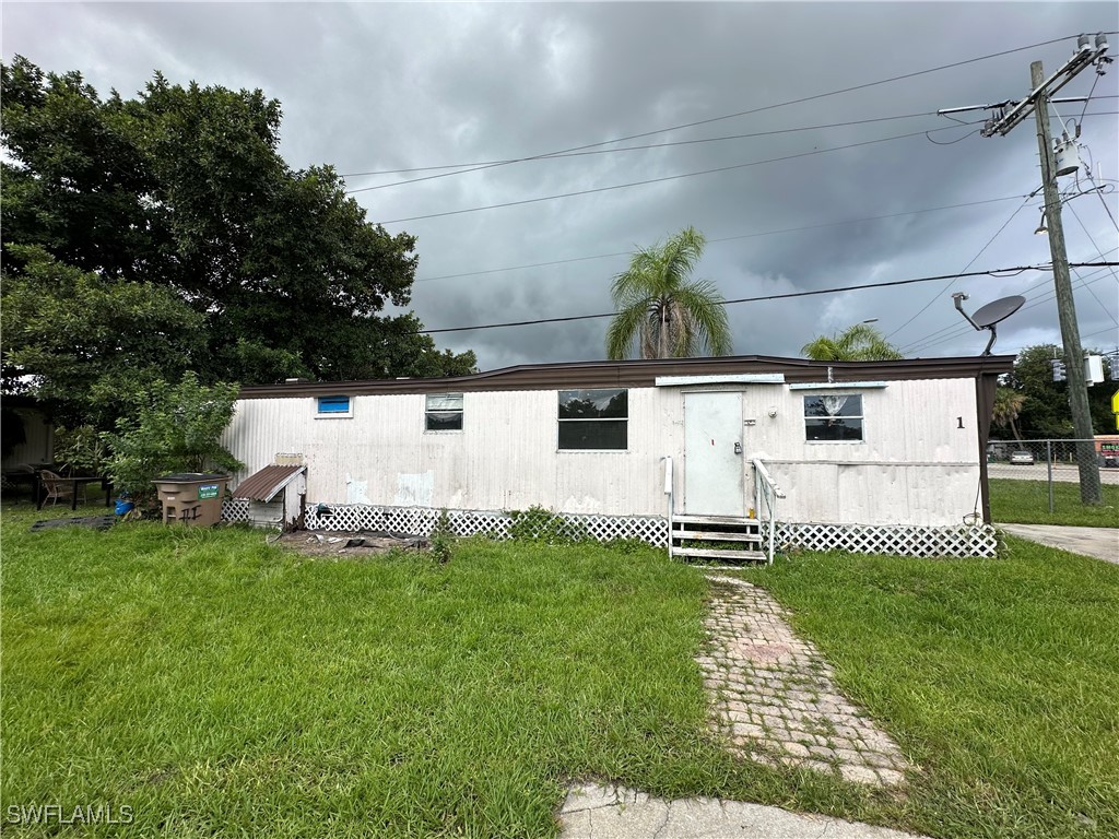 4900 Tice Street #1 Fort Myers FL 33905 224068866 image1