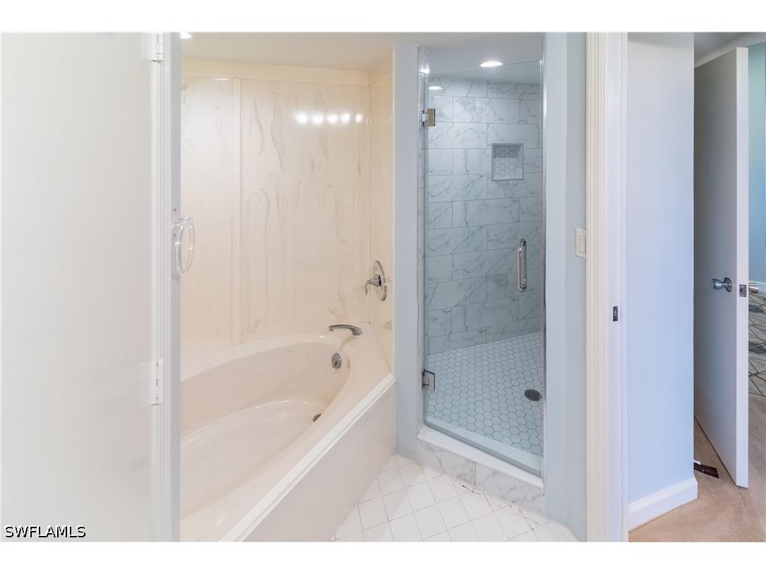 4901 Gulf Shore Boulevard N #903 Naples FL 34103 226017538 image18