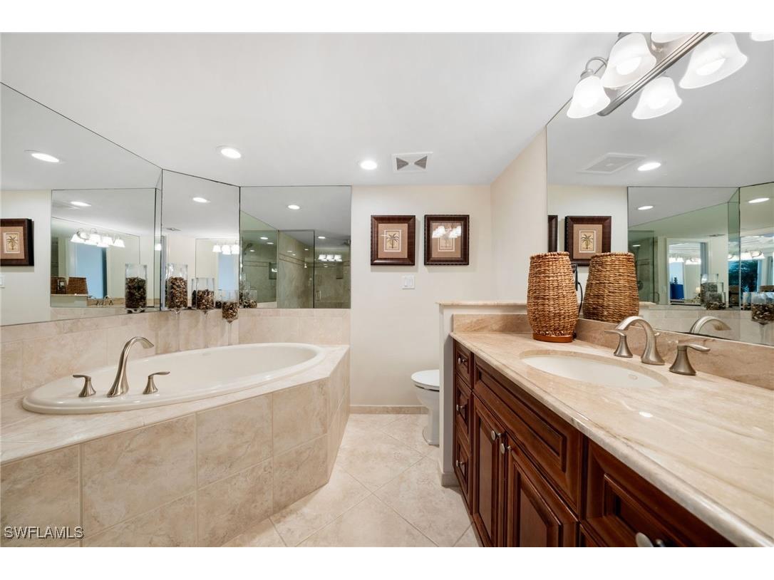 4901 Gulf Shore Boulevard N #1604 Naples FL 34103 226003439 image17