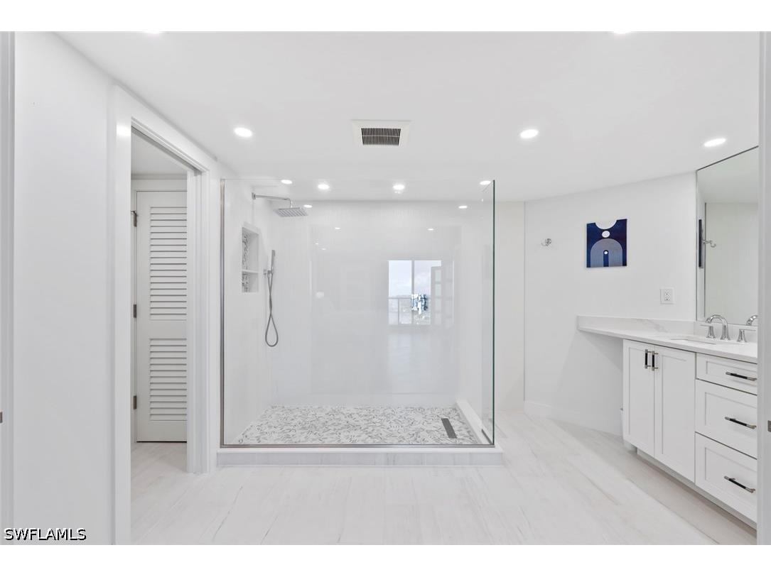 4901 Gulf Shore Boulevard N #2103 Naples FL 34103 226012626 image13