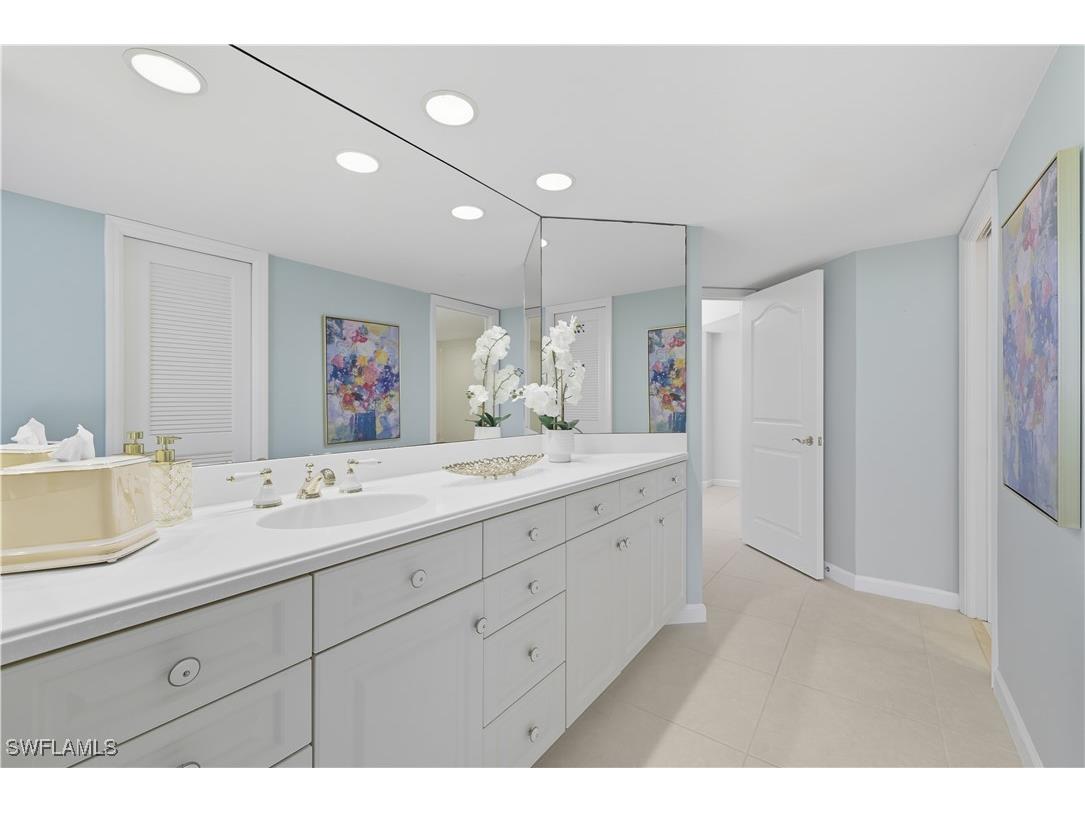 4901 Gulf Shore Boulevard N #2104 Naples FL 34103 225071170 image13