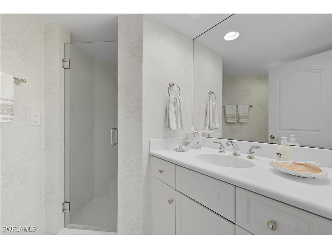 4901 Gulf Shore Boulevard N #2104 Naples FL 34103 225071170 image18