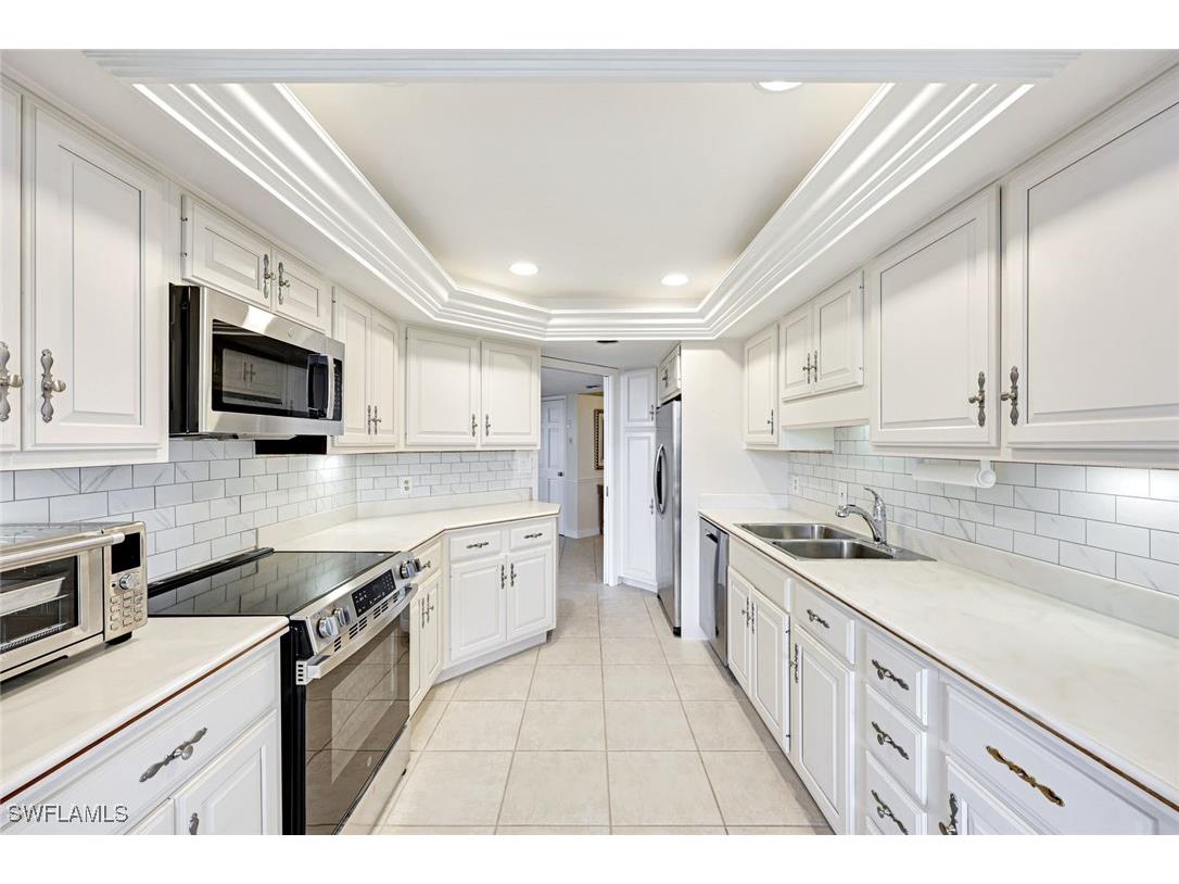 4901 Gulf Shore Boulevard N #604 Naples FL 34103 225070775 image3