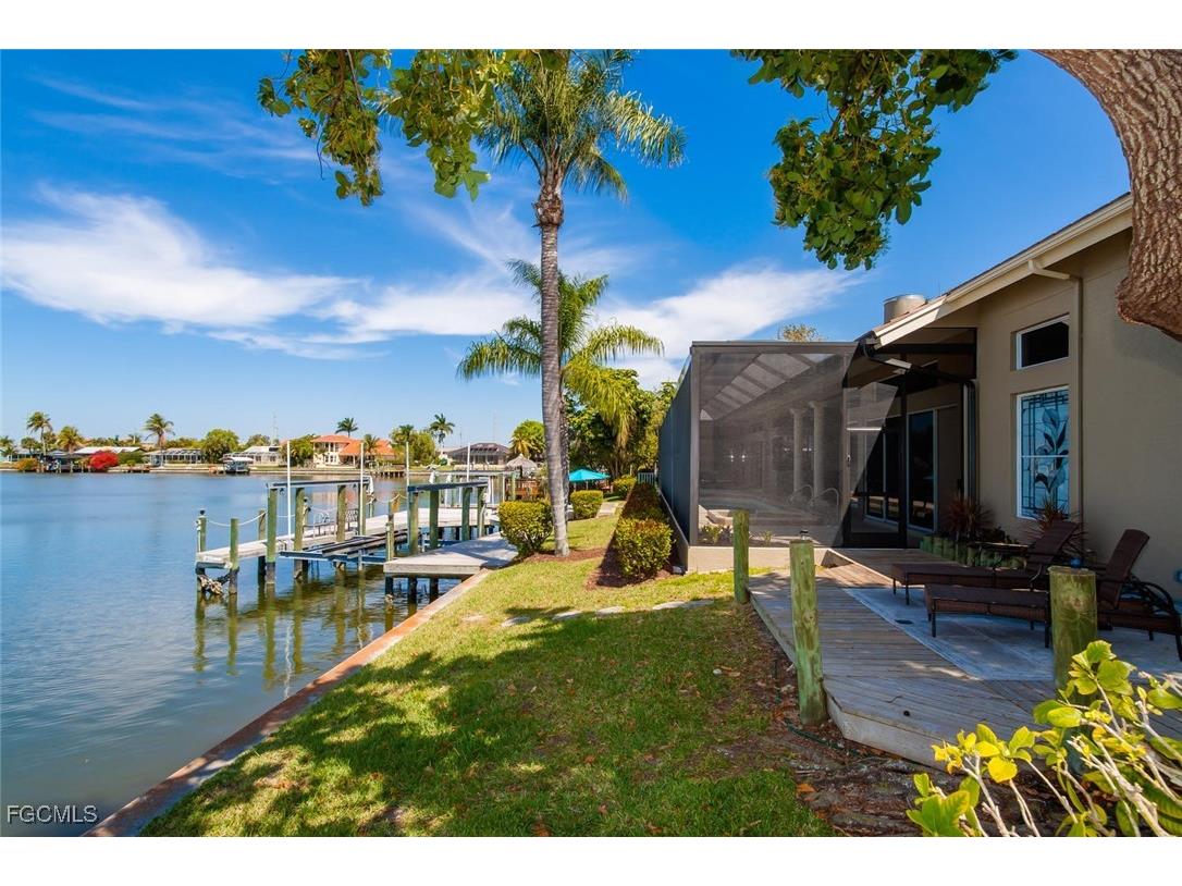 4902 SW 5th Place Cape Coral FL 33914 2025004334 image27