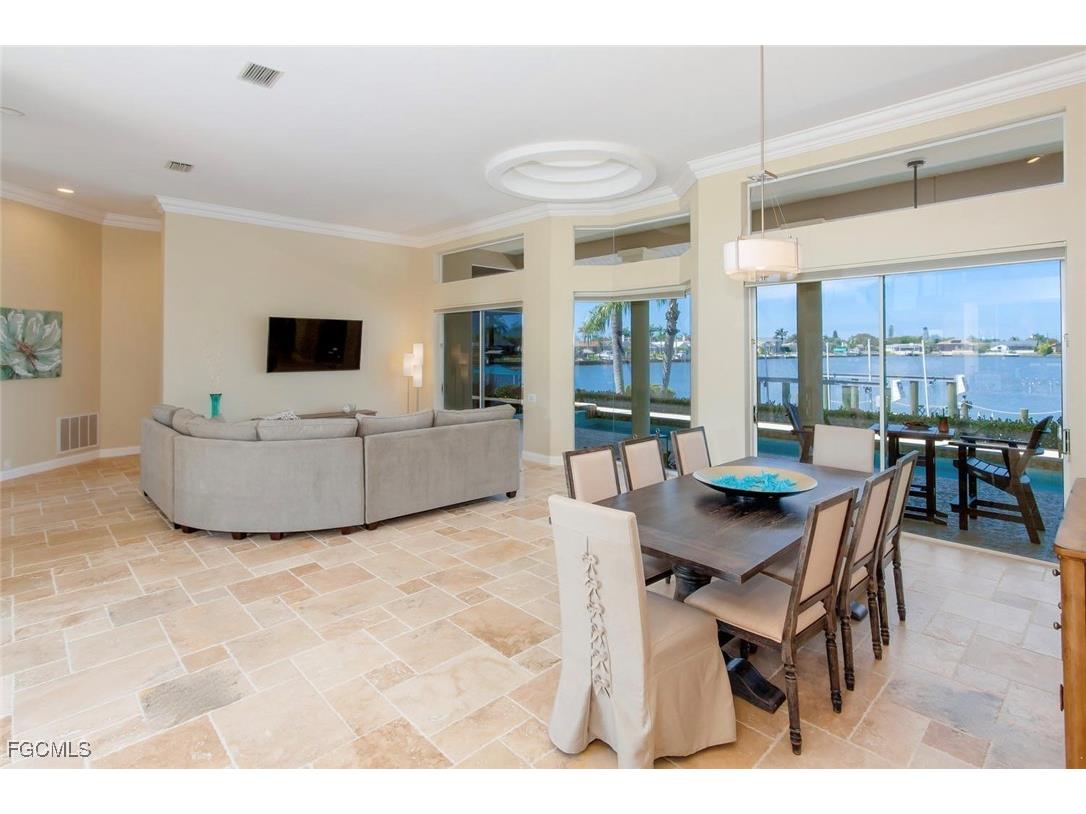 4902 SW 5th Place Cape Coral FL 33914 2025004334 image9