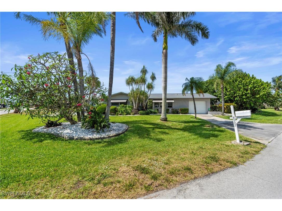 4902 Seville Court Cape Coral FL 33904 225076952 image4