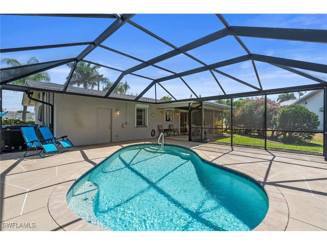 4902 Seville Court Cape Coral FL 33904 225076952 image41