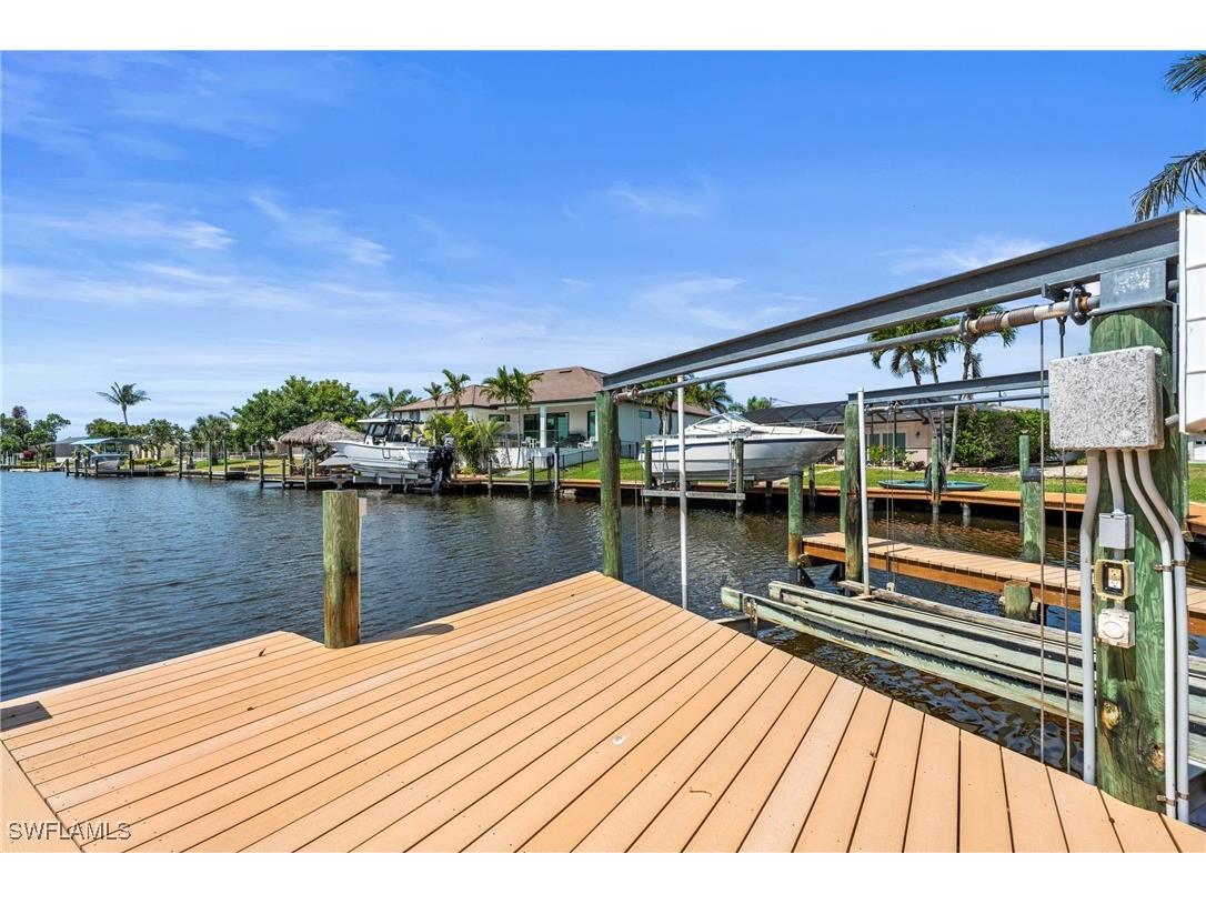 4902 Seville Court Cape Coral FL 33904 225076952 image44