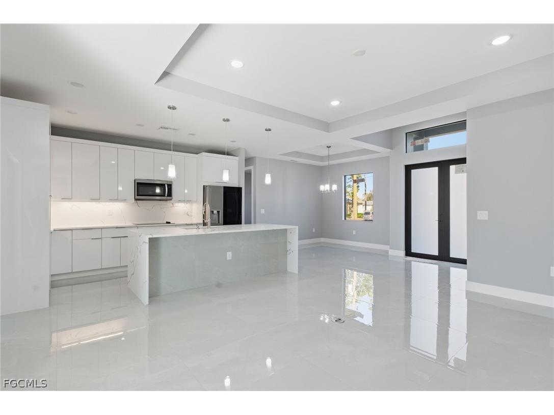 4903 Lee Circle N Lehigh Acres FL 33971 2026007773 image8