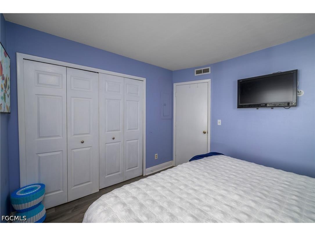 4903 Vincennes Street #110 Cape Coral FL 33904 2026016742 image9
