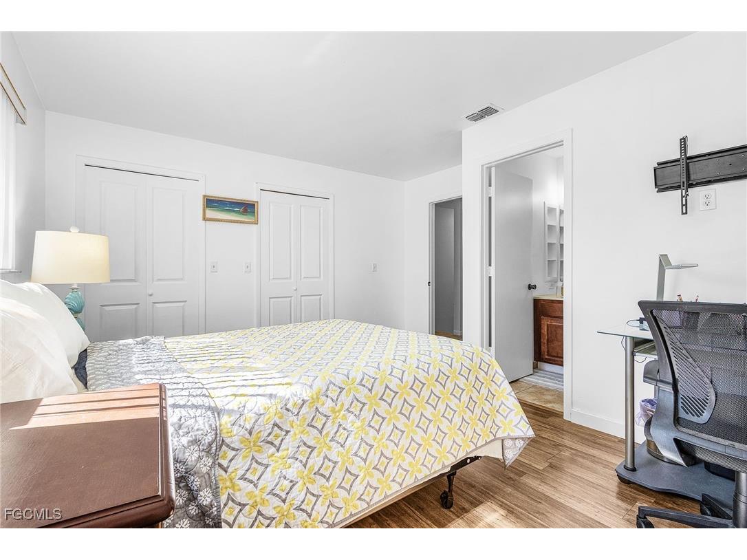 4903 Vincennes Street #116 Cape Coral FL 33904 2025010898 image14