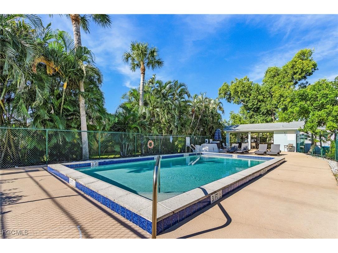 4903 Vincennes Street #116 Cape Coral FL 33904 2025010898 image21