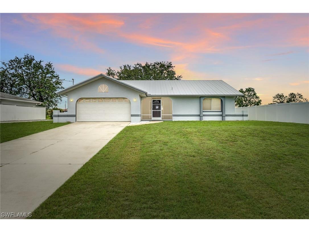 4904 7th Street W Lehigh Acres FL 33971 223039992 image1