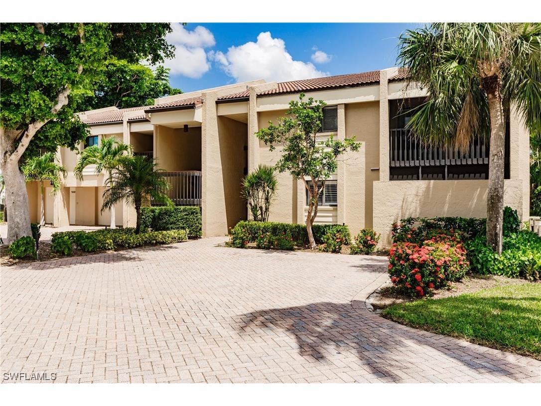 4905 Marlinspike Court #102 Fort Myers FL 33919 223060908 image1
