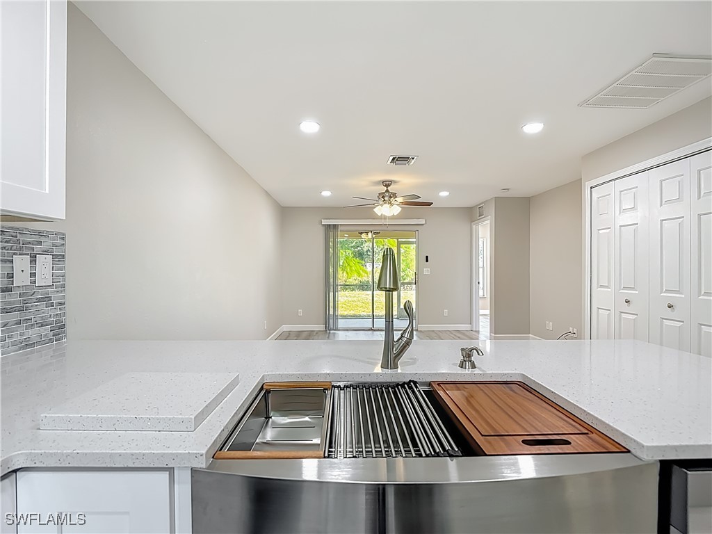 4906 Majorca Palms Drive Fort Myers FL 33905 225081720 image13