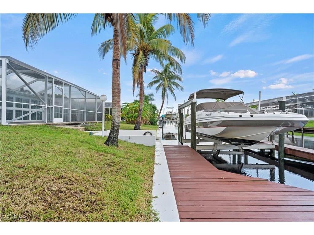 4906 Sorrento Court Cape Coral FL 33904 2025011538 image24