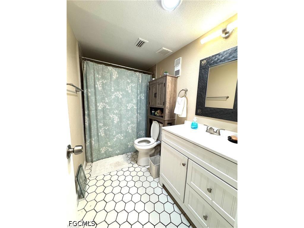 4906 Victoria Drive #108 Cape Coral FL 33904 2026031522 image5