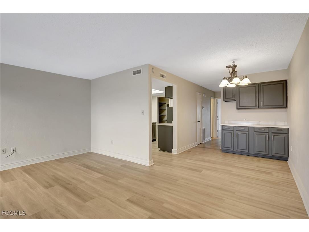 4906 Victoria Drive #209 Cape Coral FL 33904 2025010237 image9