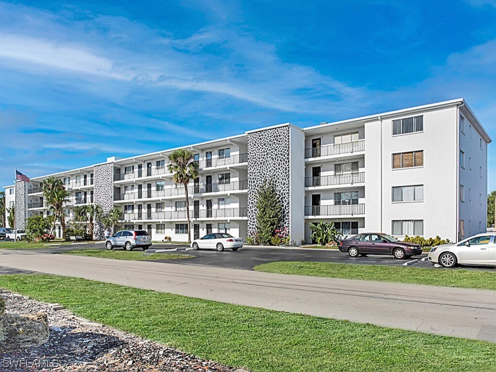 4906 Victoria Drive #306 Cape Coral FL 33904 223027707 image1