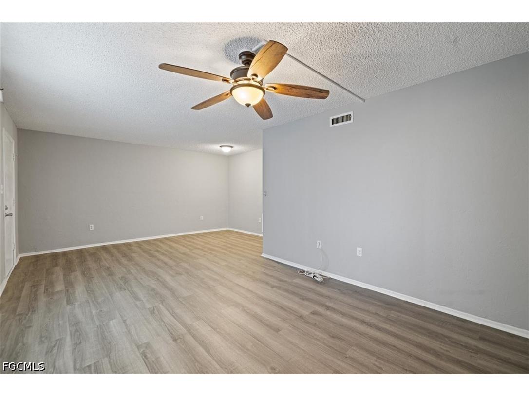 4906 Victoria Drive #312 Cape Coral FL 33904 2026018137 image8