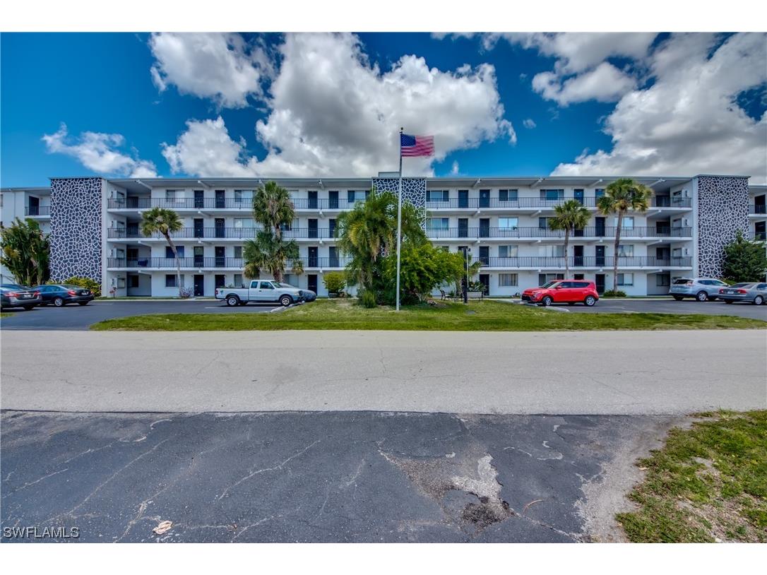 4906 Victoria Drive #312 Cape Coral FL 33904 223018598 image1