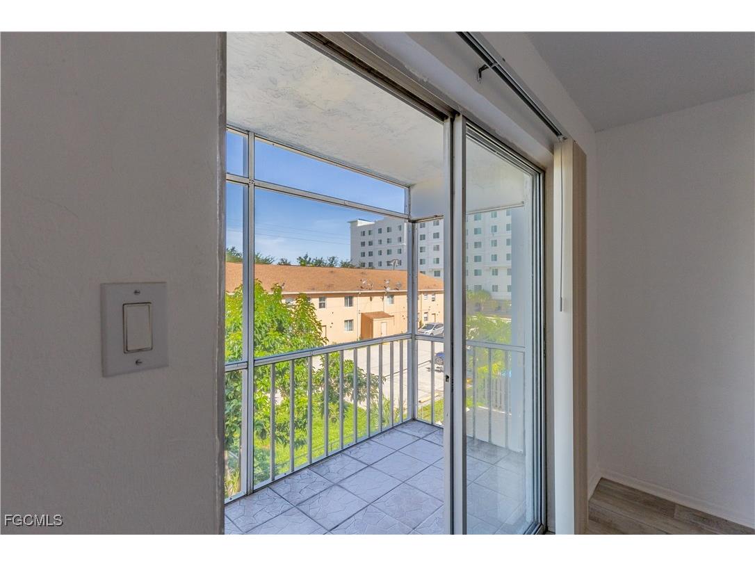 4906 Victoria Drive #313 Cape Coral FL 33904 2025022400 image19