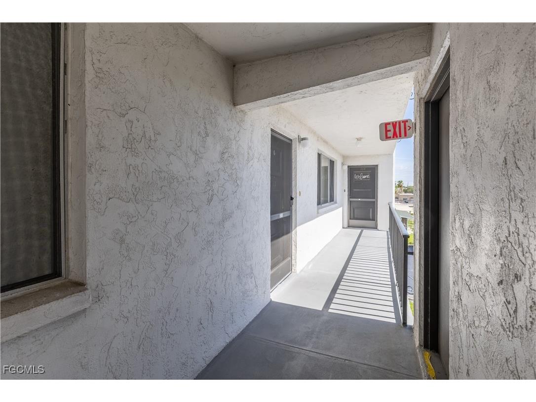 4906 Victoria Drive #313 Cape Coral FL 33904 2025022400 image2