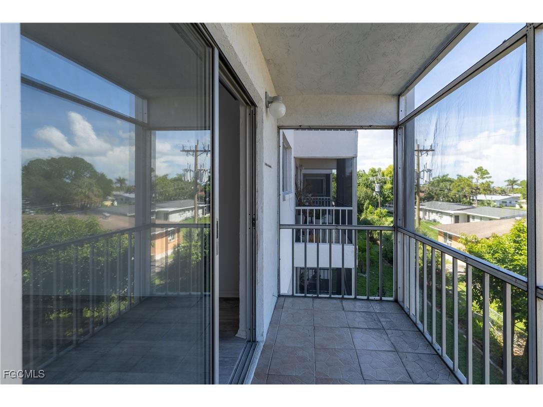 4906 Victoria Drive #313 Cape Coral FL 33904 2025022400 image20