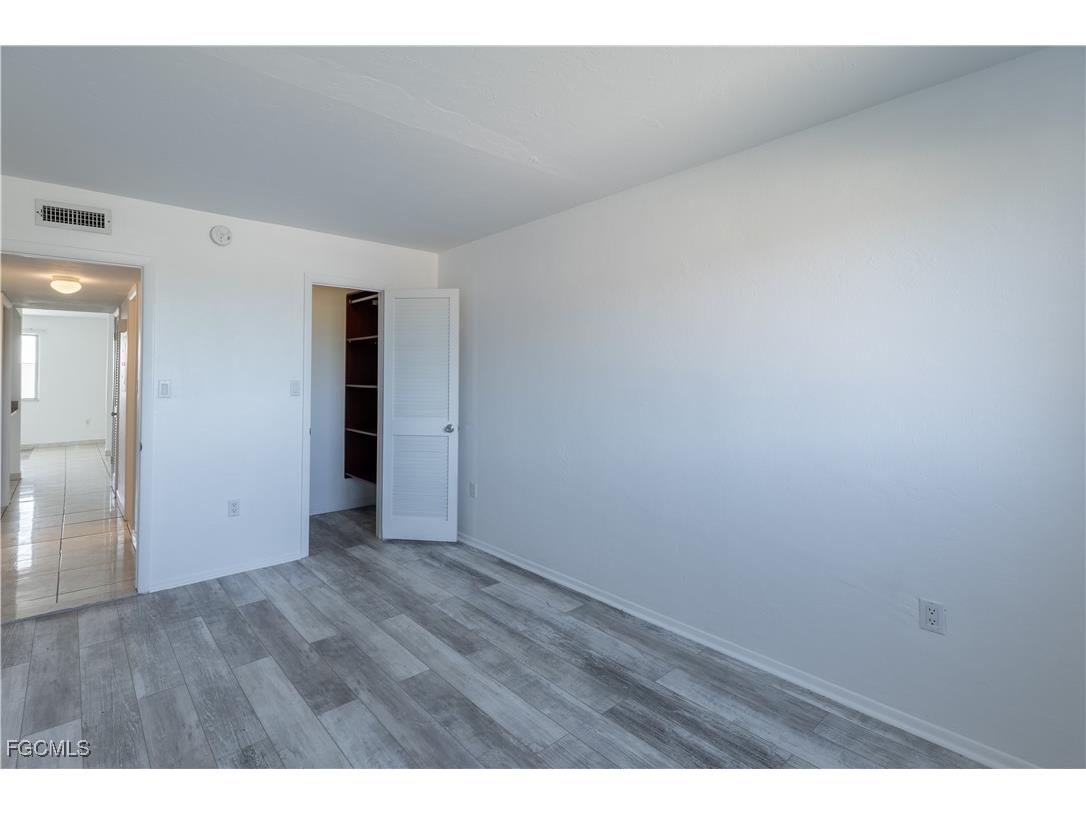 4906 Victoria Drive #313 Cape Coral FL 33904 2025022400 image25