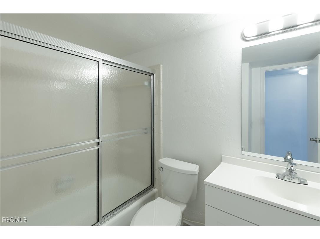 4906 Victoria Drive #313 Cape Coral FL 33904 2025022400 image27