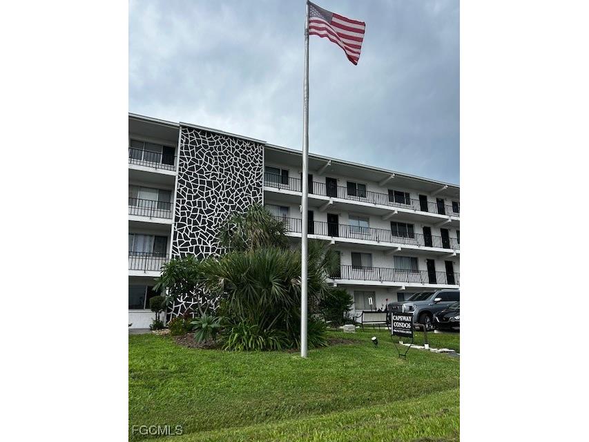 4906 Victoria Drive #412 Cape Coral FL 33904 2025001911 image22