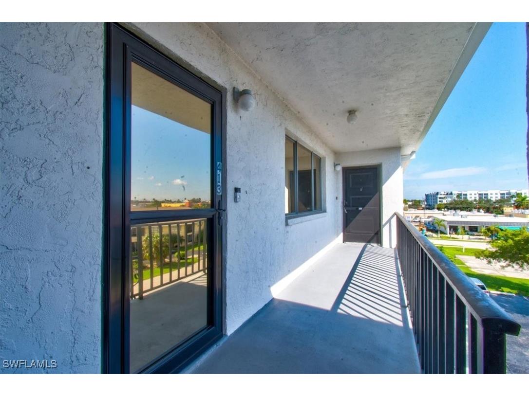 4906 Victoria Drive #413 Cape Coral FL 33904 224080522 image18