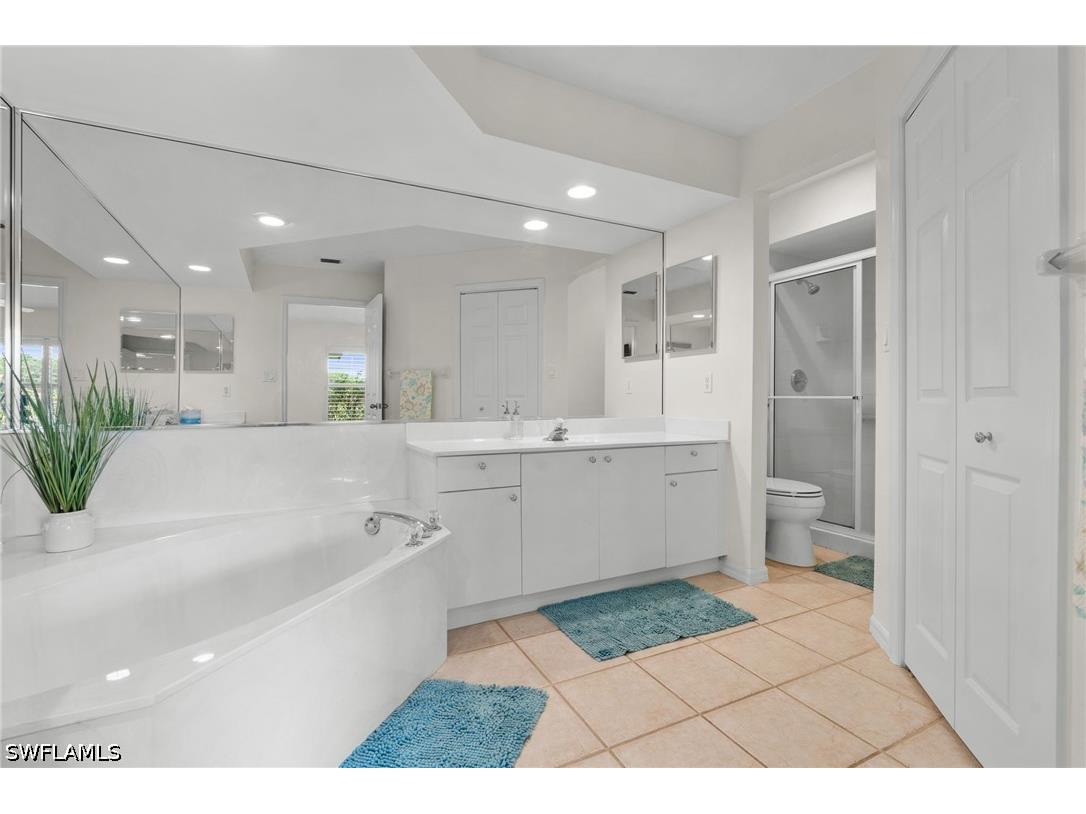 4907 Europa Drive Naples FL 34105 226023648 image17