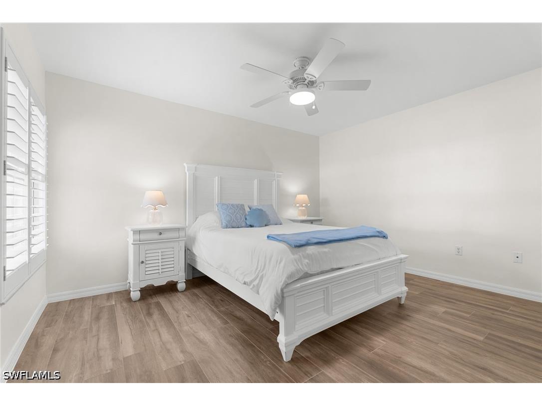 4907 Europa Drive Naples FL 34105 226023648 image20
