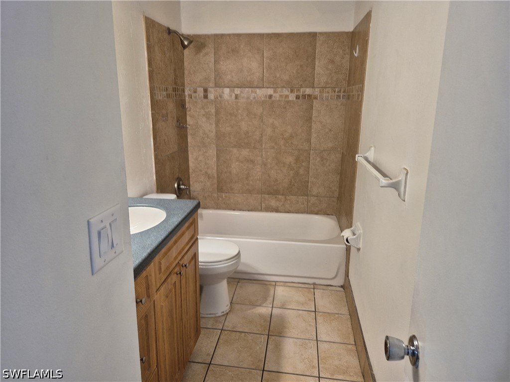 4909 Catalina Drive #49 Naples FL 34112 226019991 image3