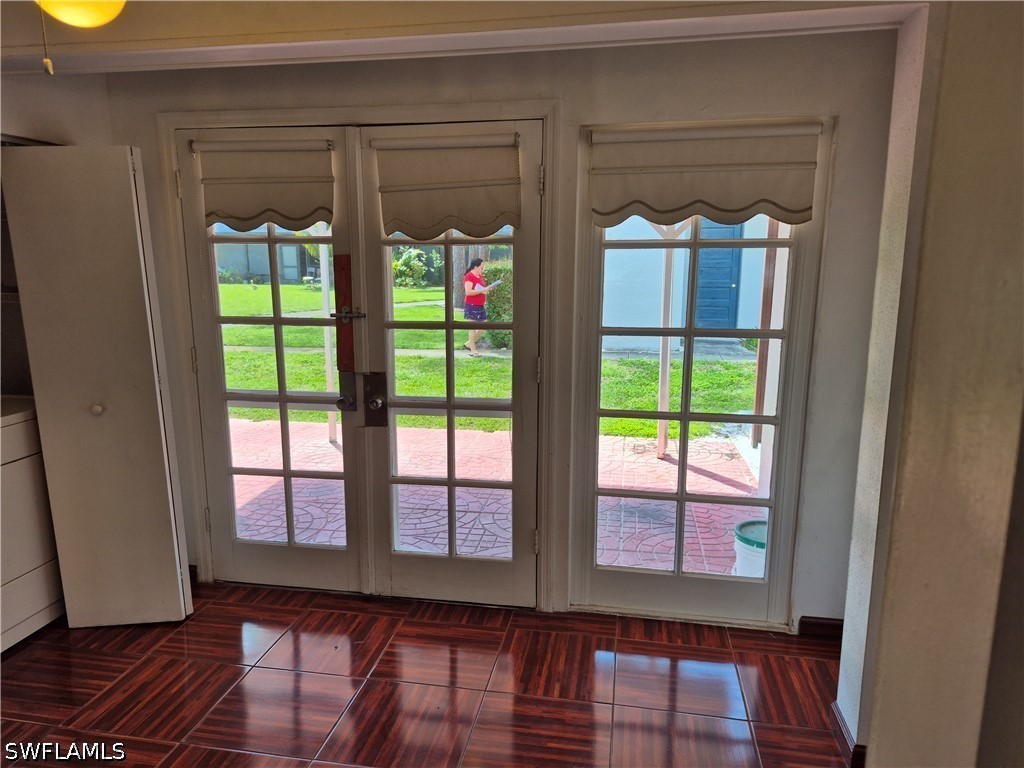 4909 Catalina Drive #49 Naples FL 34112 226019991 image5