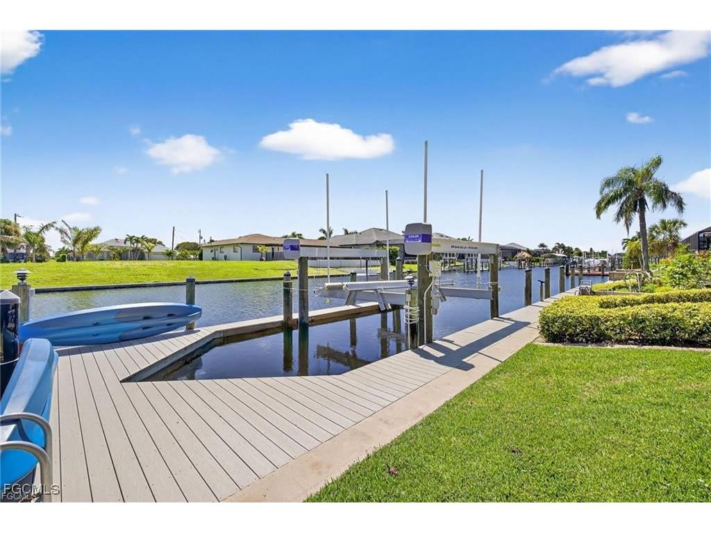 4909 SW 8th Court Cape Coral FL 33914 2025022443 image1