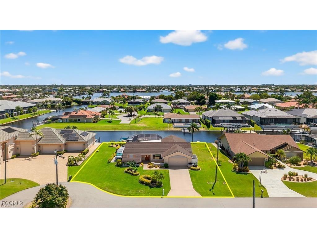 4909 SW 8th Court Cape Coral FL 33914 2025022443 image2