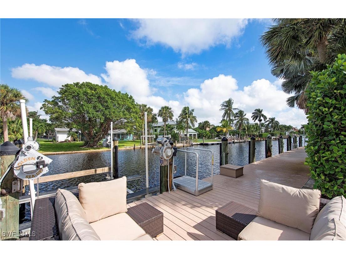 491 17th Avenue S Naples FL 34102 225066944 image24