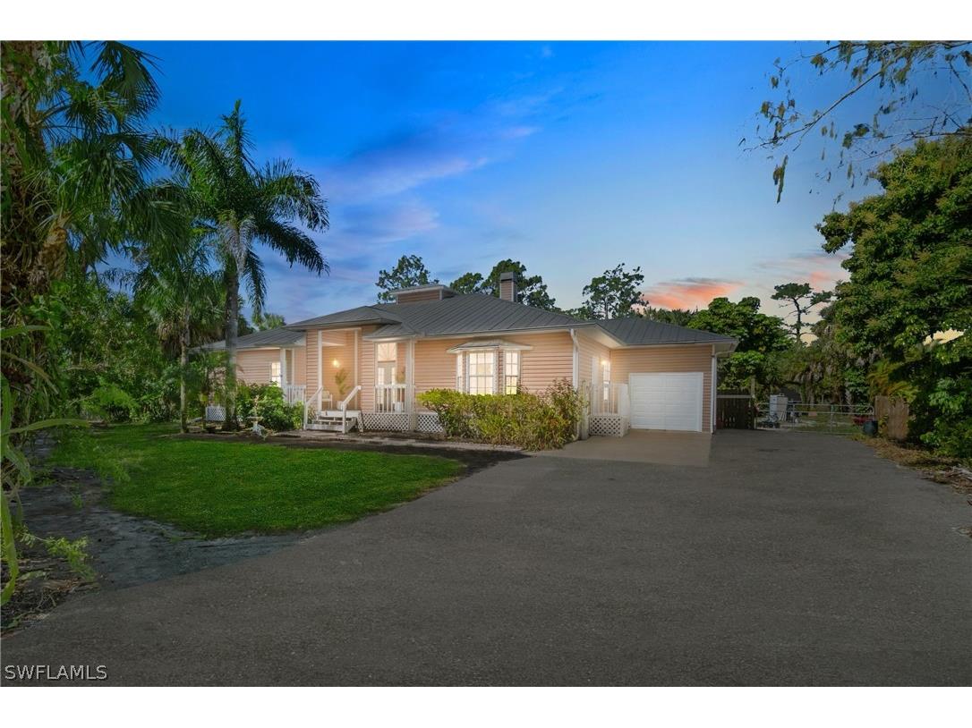 491 21st Street NW Naples FL 34120 224028811 image1