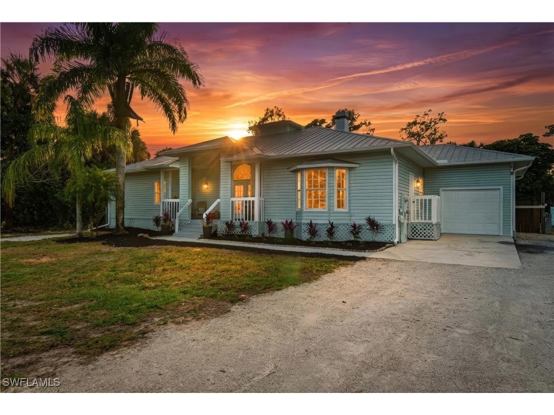 491 21st Street NW Naples FL 34120 225084278 image1