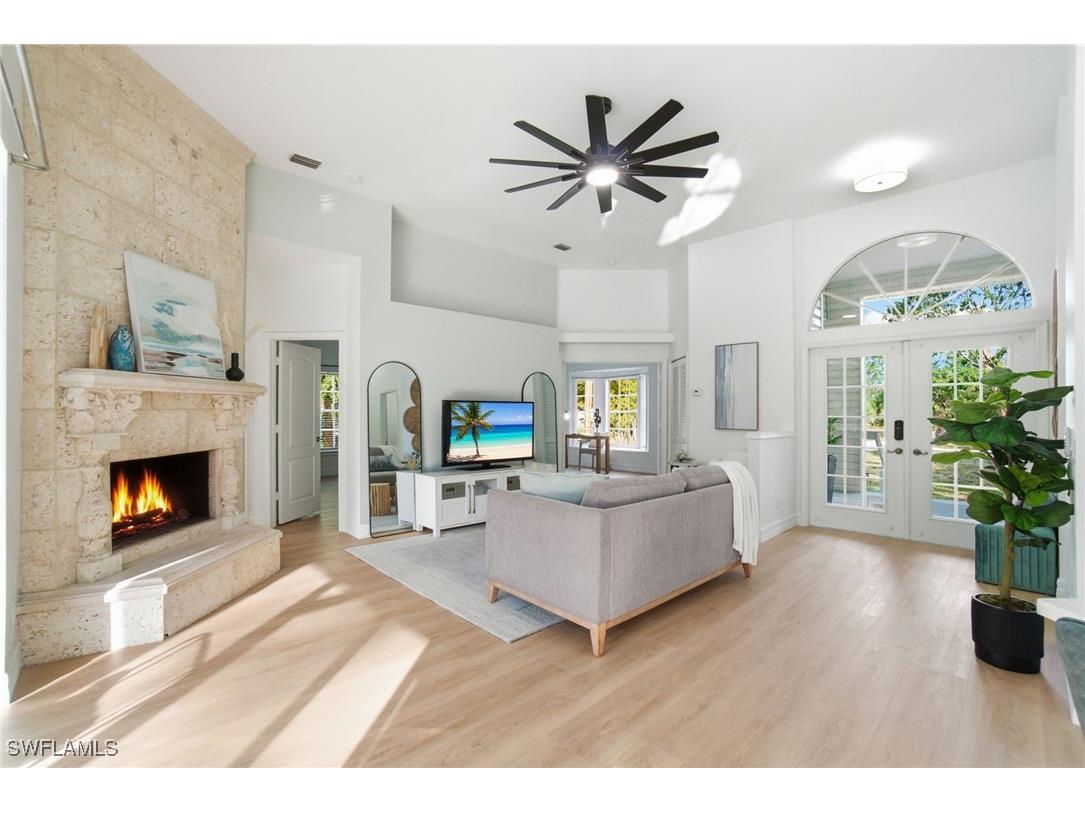 491 21st Street NW Naples FL 34120 225084278 image12