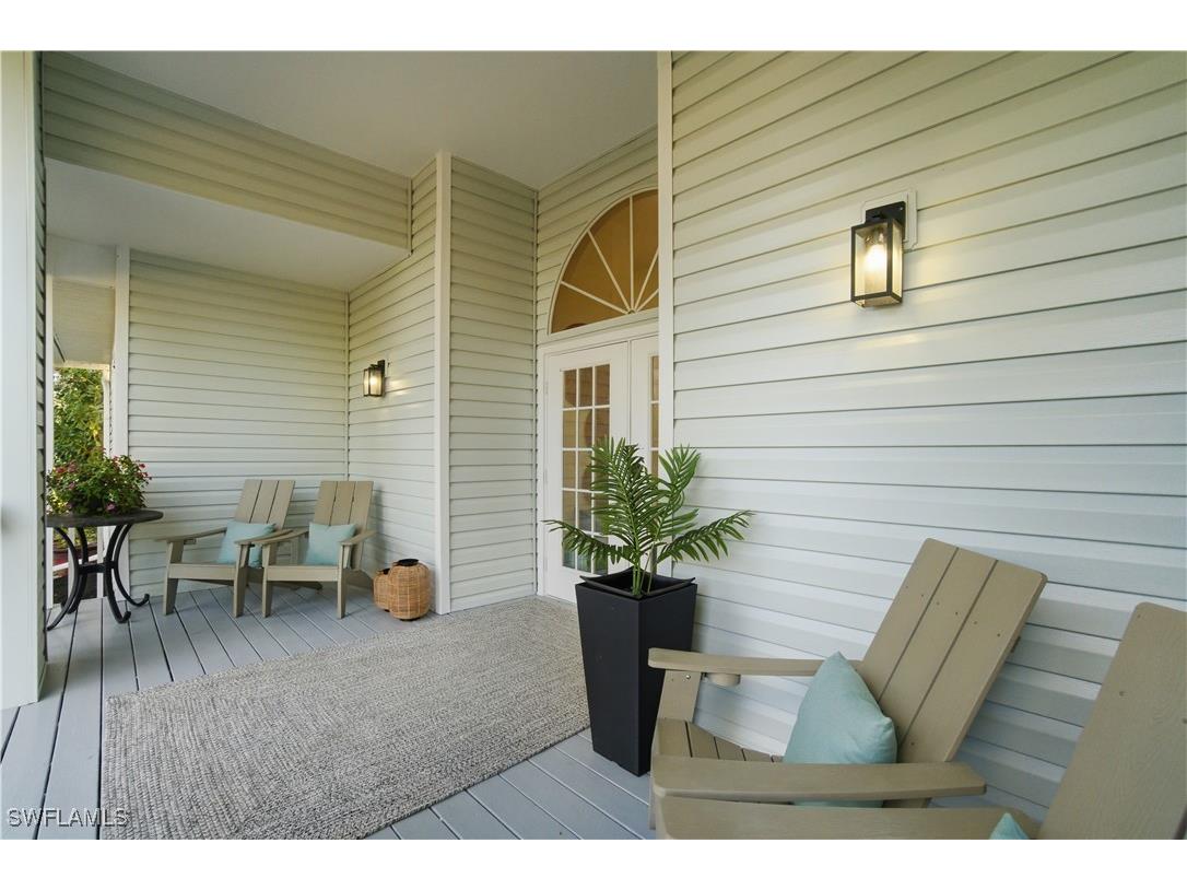 491 21st Street NW Naples FL 34120 225084278 image8