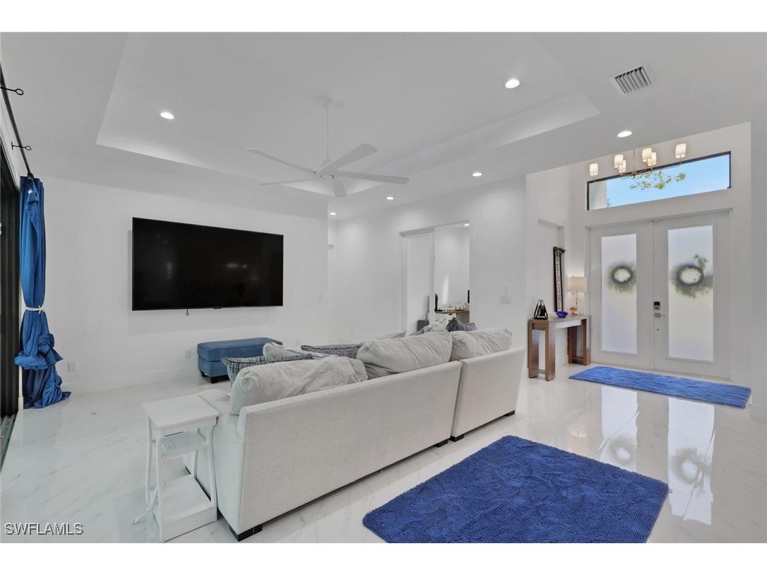 491 9th Street SW Naples FL 34117 225076683 image5